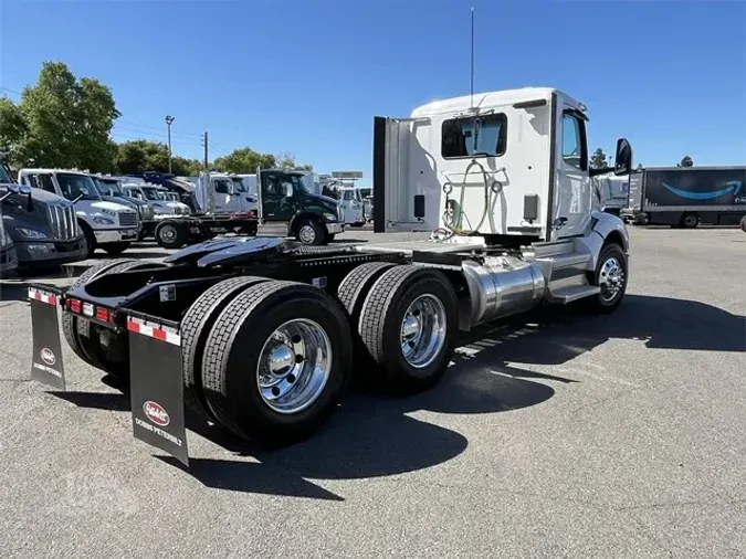 2025 PETERBILT 579