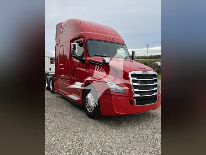 2018 FREIGHTLINER CASCADIA 126