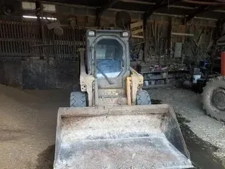 2005 Gehl 4640