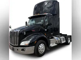 2021 Peterbilt 579