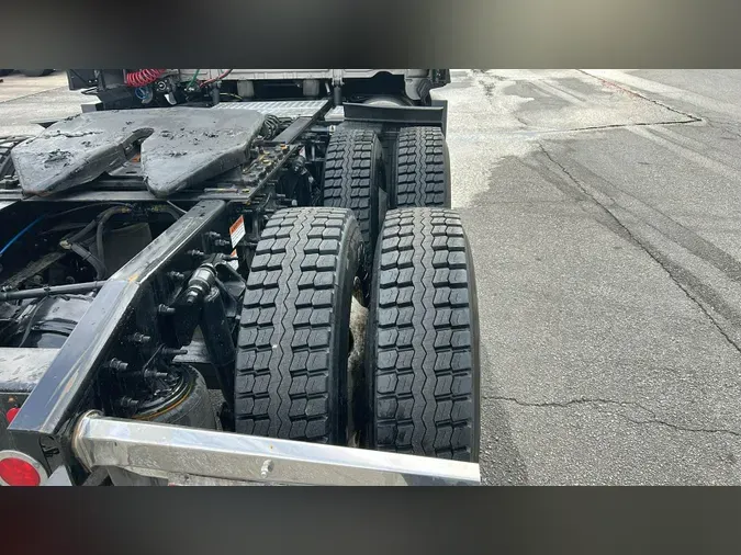 2022 Freightliner Cascadia