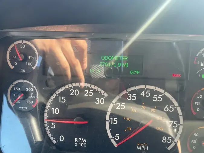 2017 FREIGHTLINER/MERCEDES M2 106d6a2684b05b4bc8bae19557935bd02ec