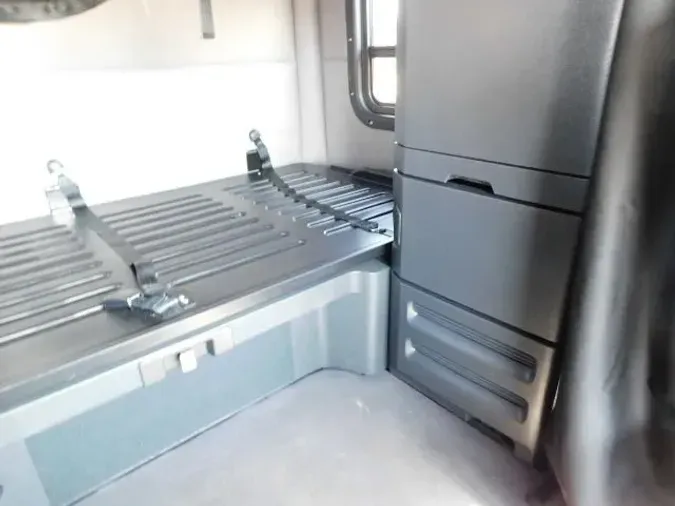 2020 Freightliner New Cascadia 126