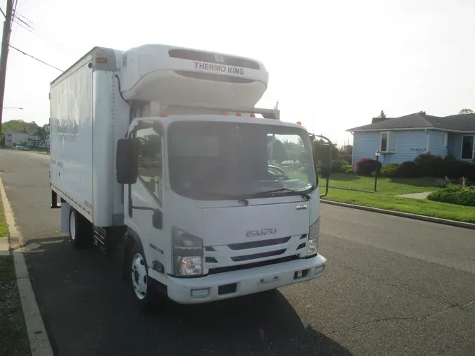 2017 ISUZU NRR