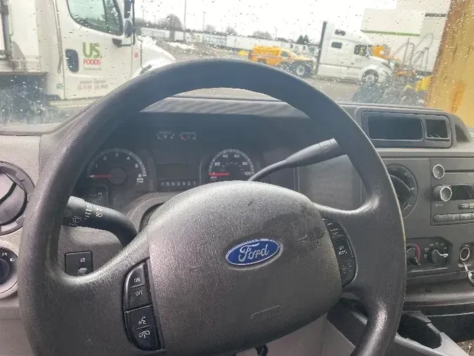 2018 Ford Motor Company E450