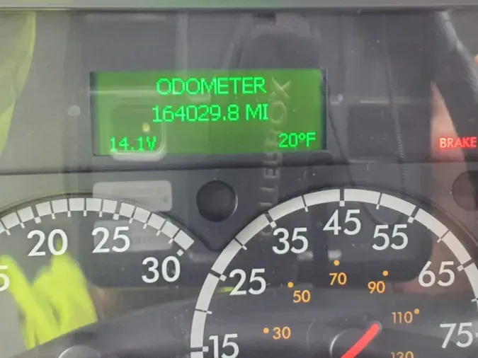 2019 FREIGHTLINER/MERCEDES M2 106