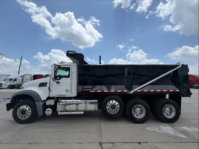 2018 Mack GU (Granite)