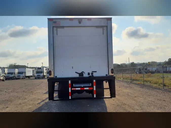 2020 FREIGHTLINER/MERCEDES M2 106