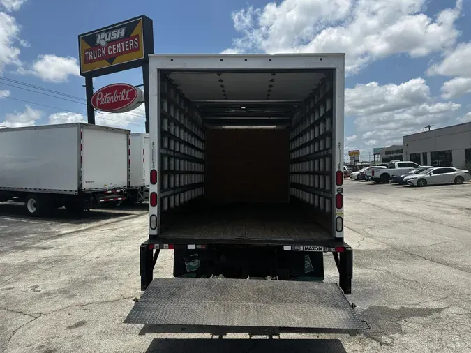 2021 Isuzu NPR-XD