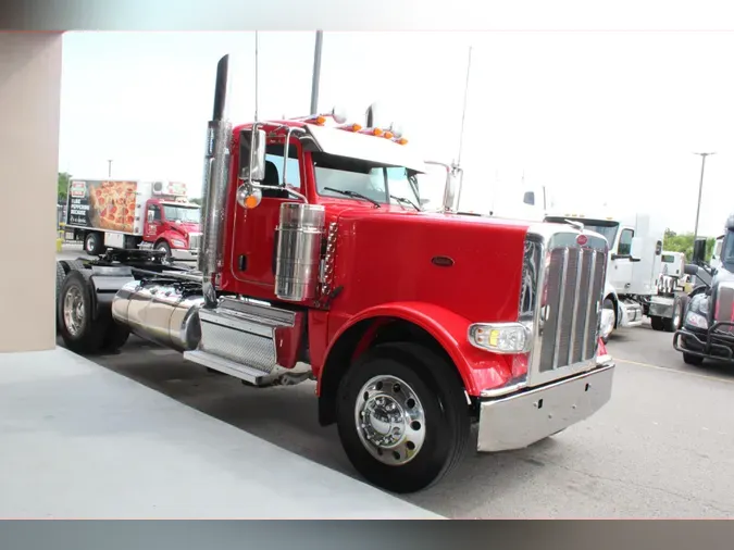 2023 Peterbilt 389d6b2d6c19b3d62af887da9e7ca592c27