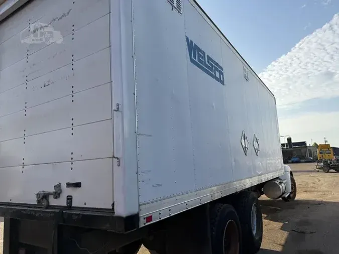 2010 KENWORTH T370