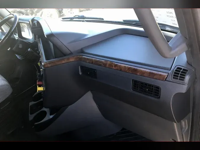 2021 INT LT625 6x4d6b68e68f0336feb5101f790024bc0c2