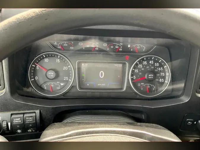 2023 INT LT625 6X4d6b6cea26c8a8ef5659cd07d2f6e625d