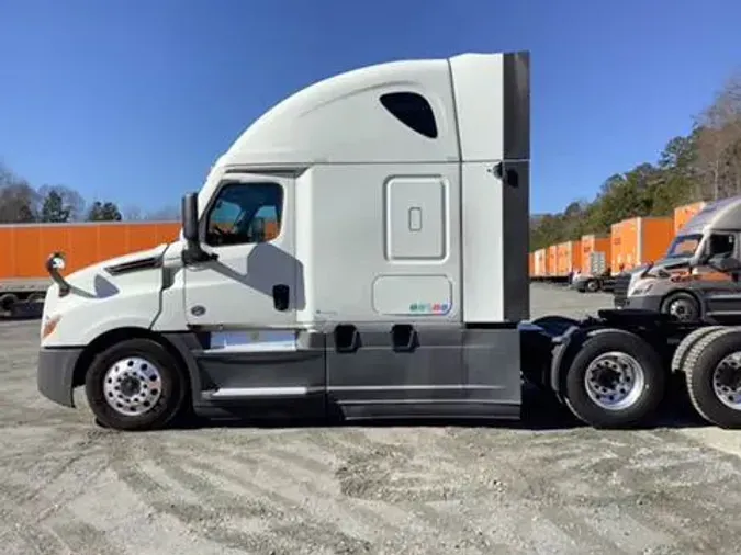 2021 Freightliner Cascadia