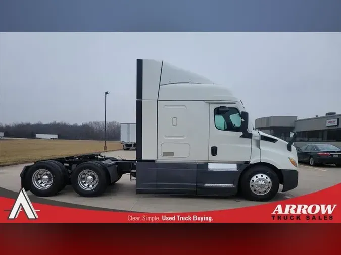 2021 FREIGHTLINER CA116