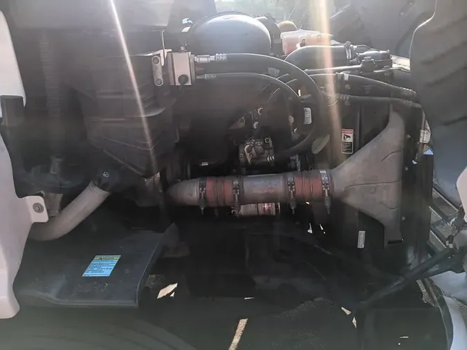 2017 FREIGHTLINER CASCADIA 113