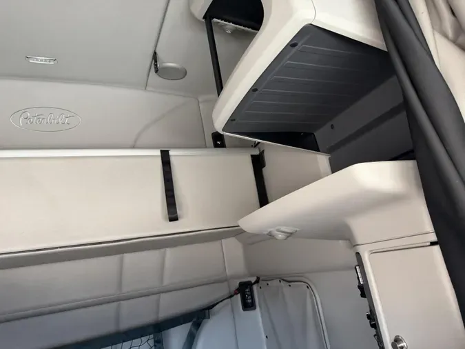 2021 Peterbilt 579d6bea1707f22319eb03d98773e86f24d