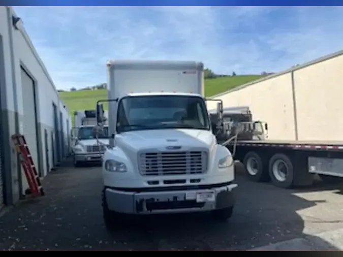 2018 FREIGHTLINER/MERCEDES M2 106