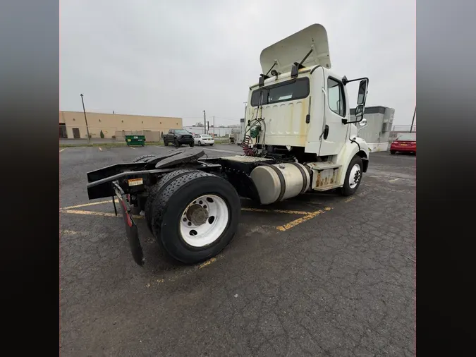 2017 FREIGHTLINER/MERCEDES M2-112