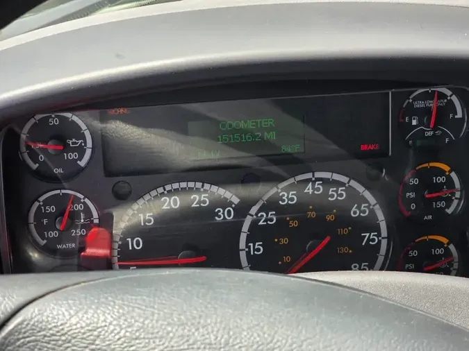 2019 FREIGHTLINER/MERCEDES M2 106