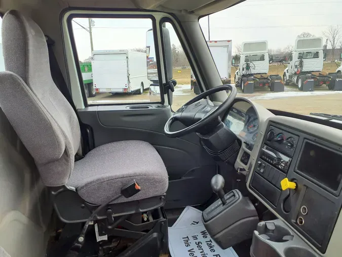 2018 NAVISTAR INTERNATIONAL 4300