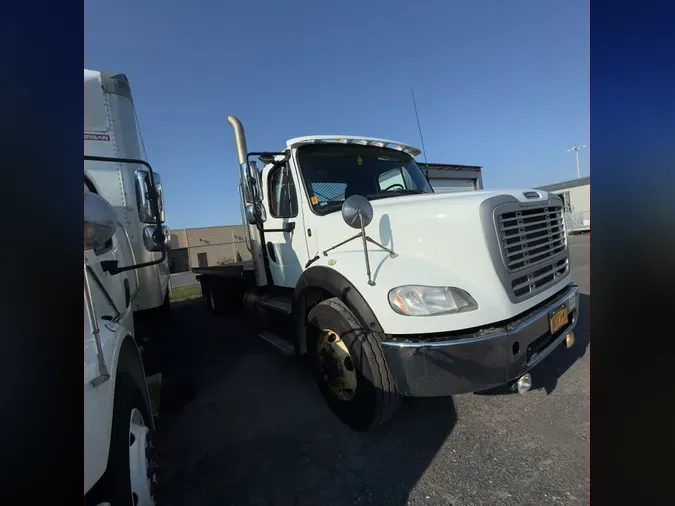 2017 FREIGHTLINER/MERCEDES M2-112