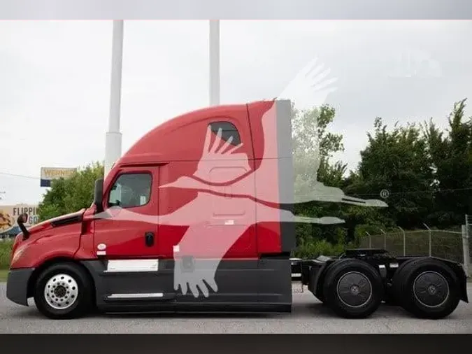 2021 FREIGHTLINER CASCADIA 126