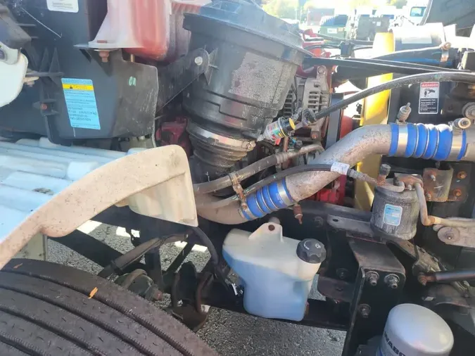 2018 FREIGHTLINER/MERCEDES M2 106