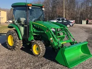2020 John Deere 3033R
