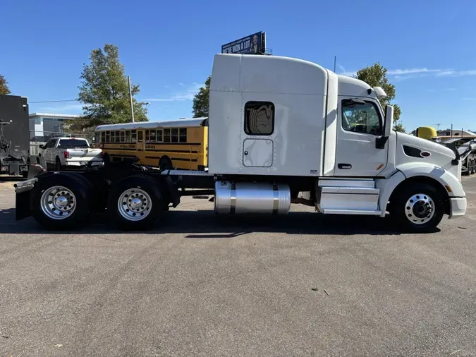 2022 Peterbilt 579