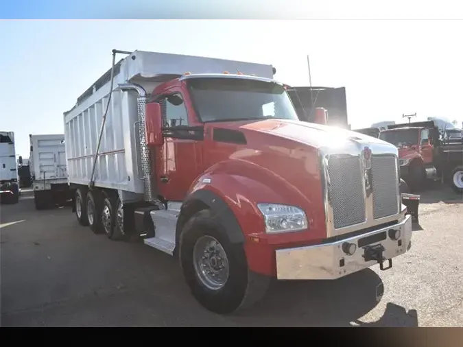 2016 KENWORTH T880