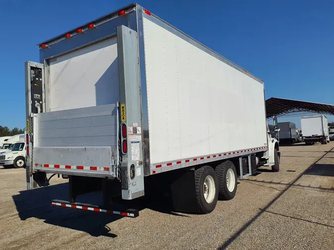 2018 FREIGHTLINER/MERCEDES M2 106