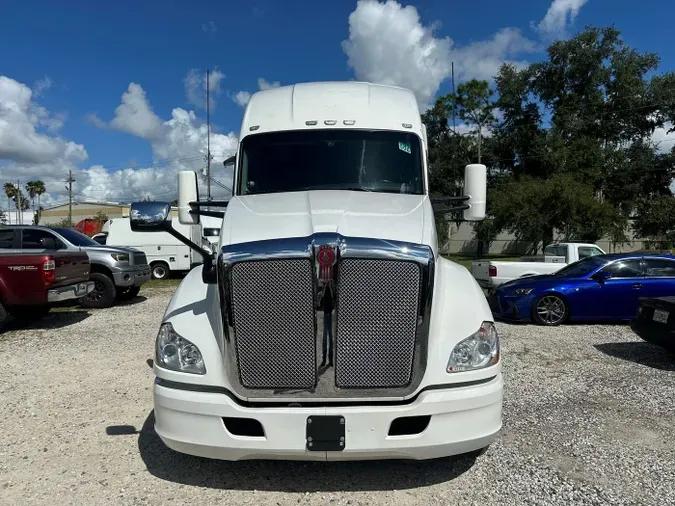 2021 Kenworth T680