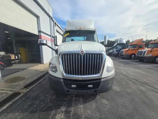 2020 NAVISTAR INTERNATIONAL LT625 DAYCAB T/A
