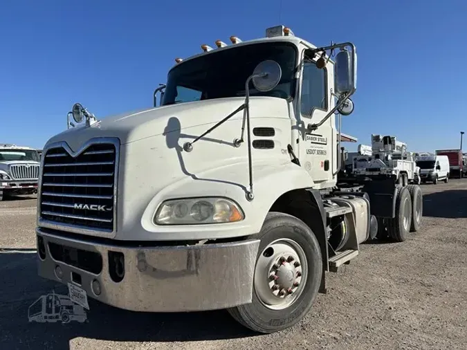 2016 MACK PINNACLE CXU613d6d6cb4ff3bd93089d84603d339429d6