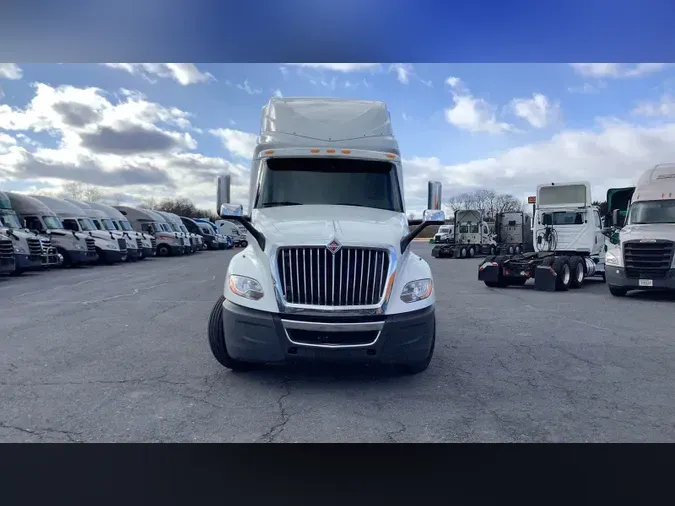 2020 International LT