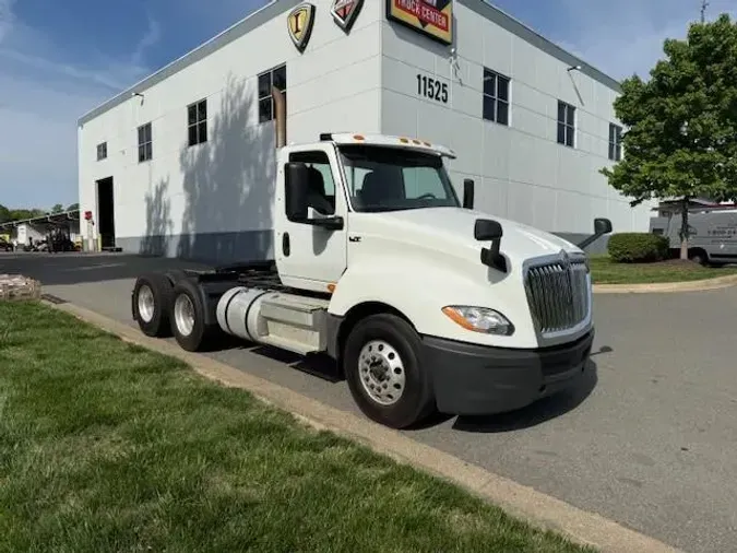 2018 International LT625