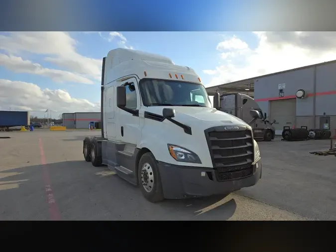 2020 Freightliner Cascadiad6dd9338056a20c9d4fc5bdcf6cd1d88