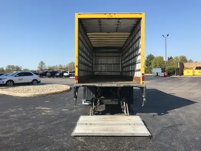 2019 Freightliner M2