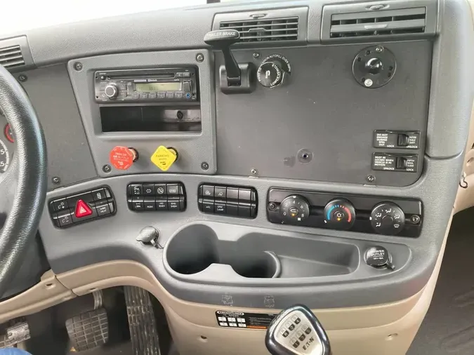 2017 FREIGHTLINER CASCADIA 125
