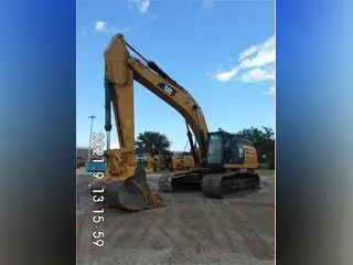 2018 CATERPILLAR 349FL
