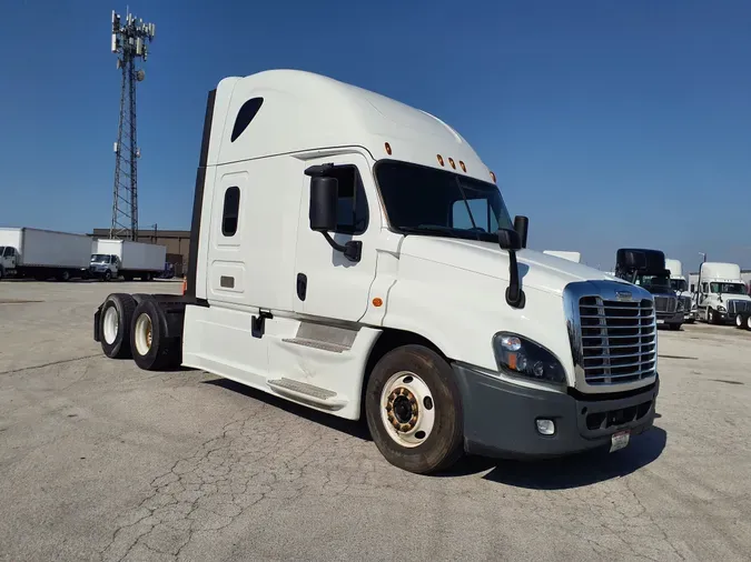 2019 FREIGHTLINER/MERCEDES CASCADIA 125