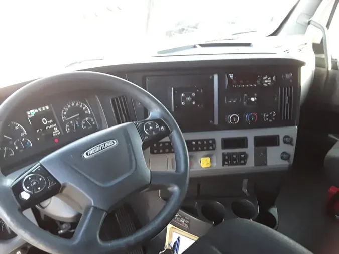 2022 FREIGHTLINER/MERCEDES NEW CASCADIA PX12664