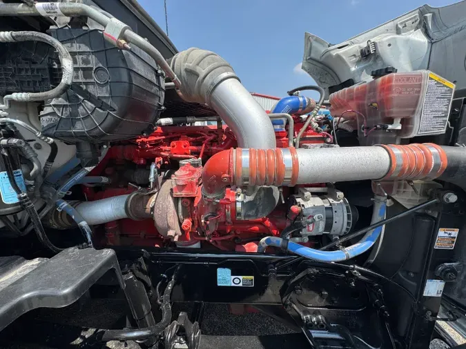 2022 Kenworth T680