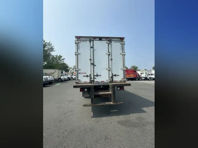 2019 FREIGHTLINER M2 106