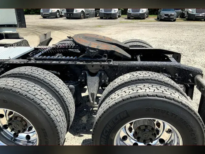 2021 INT LT625 6x4