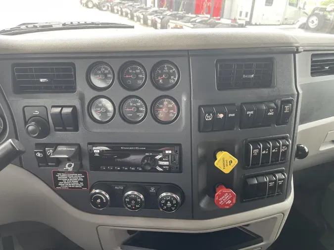 2020 Peterbilt 567