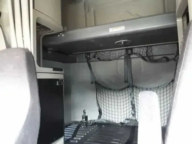 2018 FREIGHTLINER CASCADIA 125