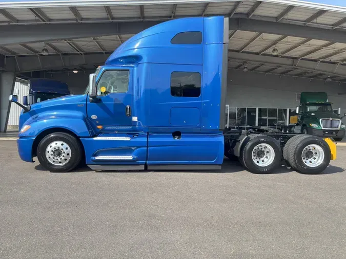 2020 International LT625