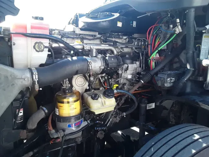 2018 FREIGHTLINER/MERCEDES CASCADIA 125d6ff1f86e8bb49120724bf3497594f24